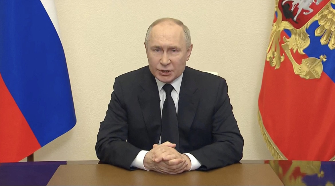 kremlin.ru/Handout via Reuters